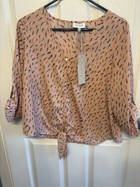 NWT Acoa Collection Pink Tie-Front Button Blouse